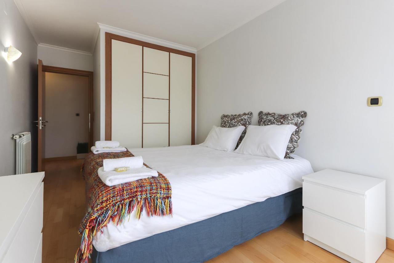 Modern Bela Vista By Homing Apartment Lisboa Ngoại thất bức ảnh